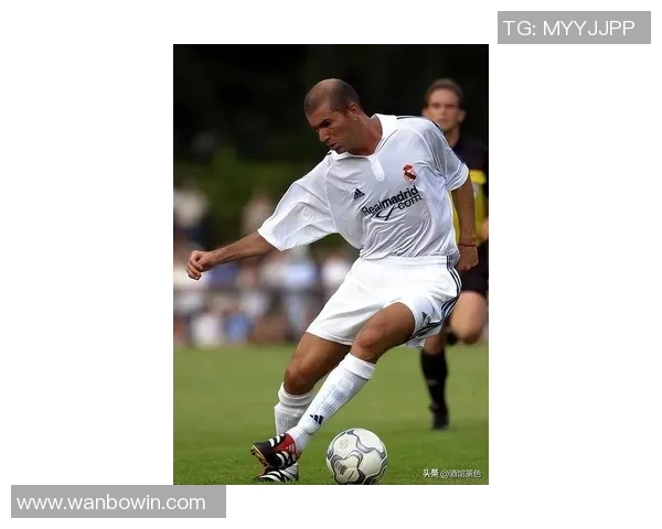 尤文旧将回忆齐达内首次训练表现如同外星人降临般震撼人心