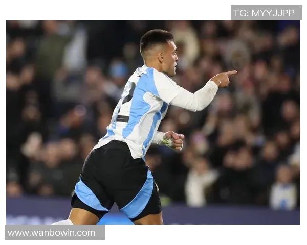 劳塔罗与小蜘蛛的选择困扰巴蒂称斯卡洛尼面临幸福的烦恼