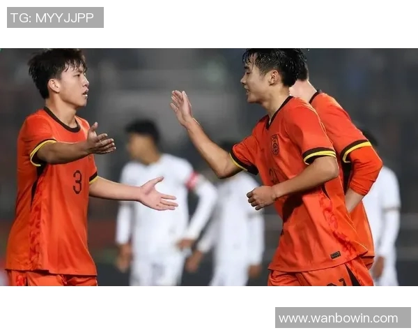 禁区内明显犯规帅惟浩遭无视球员集体抗议引发争议 禁区内明显犯规帅惟浩遭无视球员集体抗议引发争议